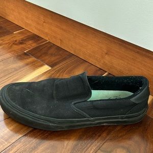 straye slip on shoes